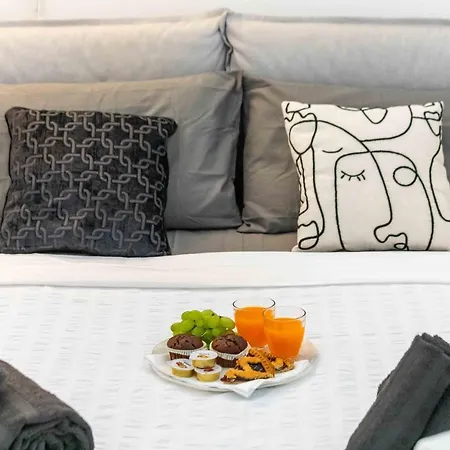 Duomo In 8 Stops Suite Deluxe Loft-3